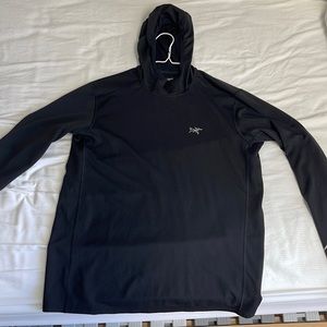 Arcteryx hooded runnner